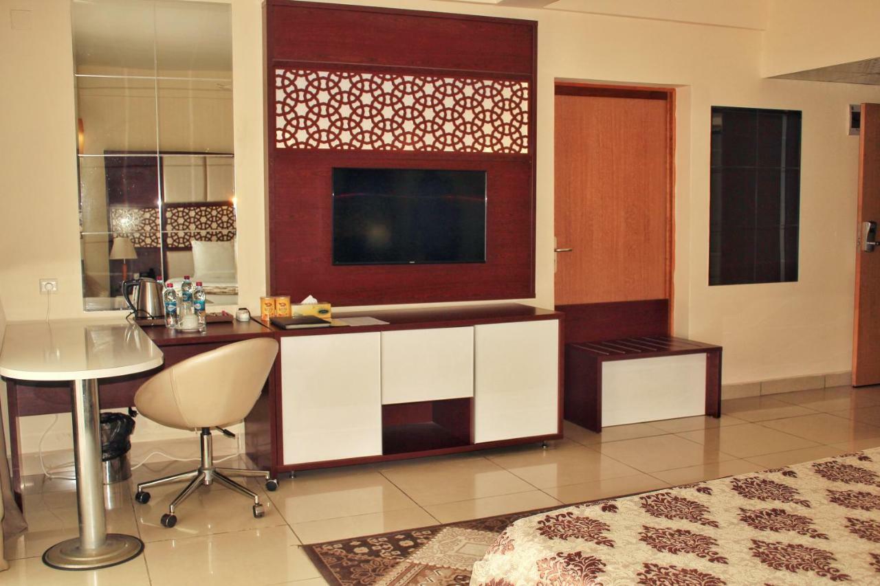 Atlantic Hotel Djibouti City Extérieur photo